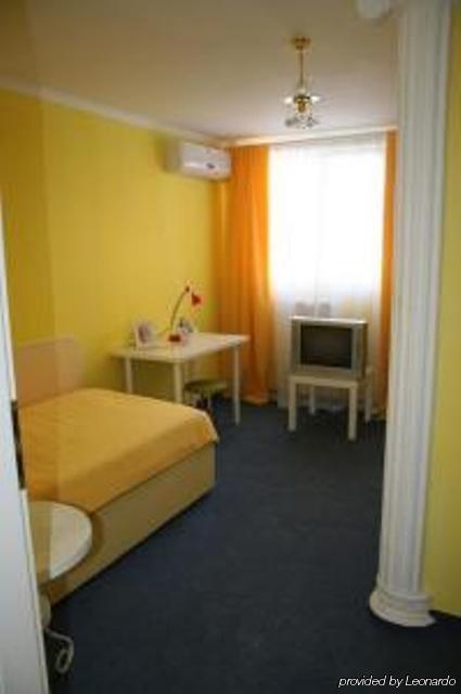 Hotel Nelisse Bucureşti Cameră foto